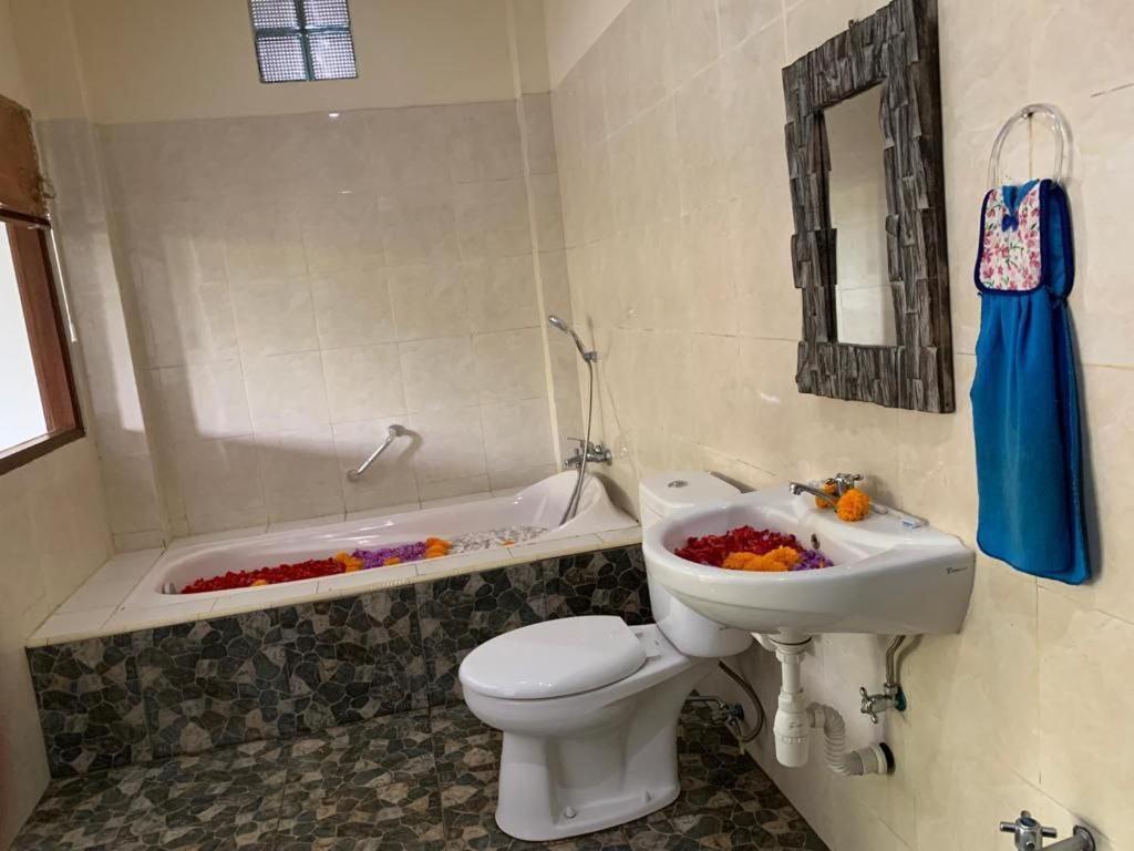 Yoga Homestay Ubud Екстер'єр фото