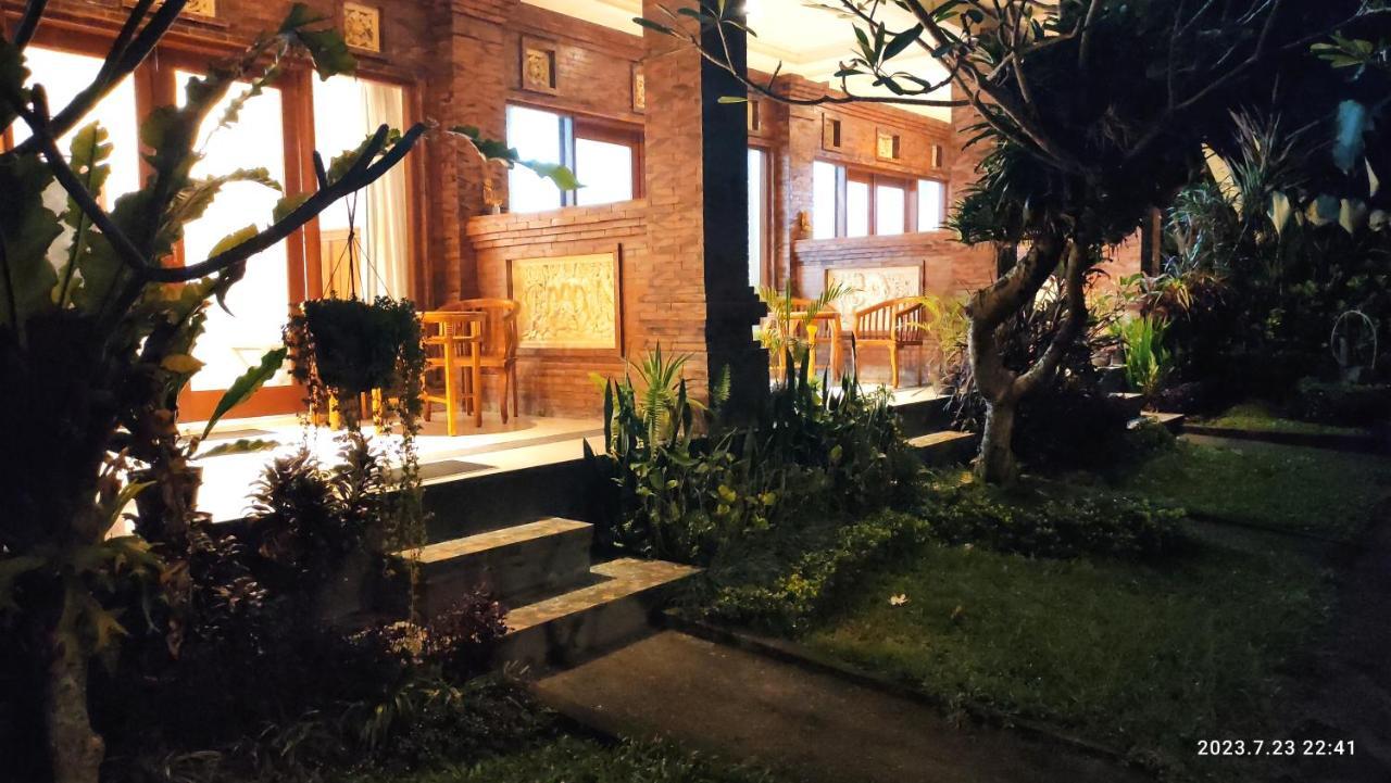Yoga Homestay Ubud Екстер'єр фото